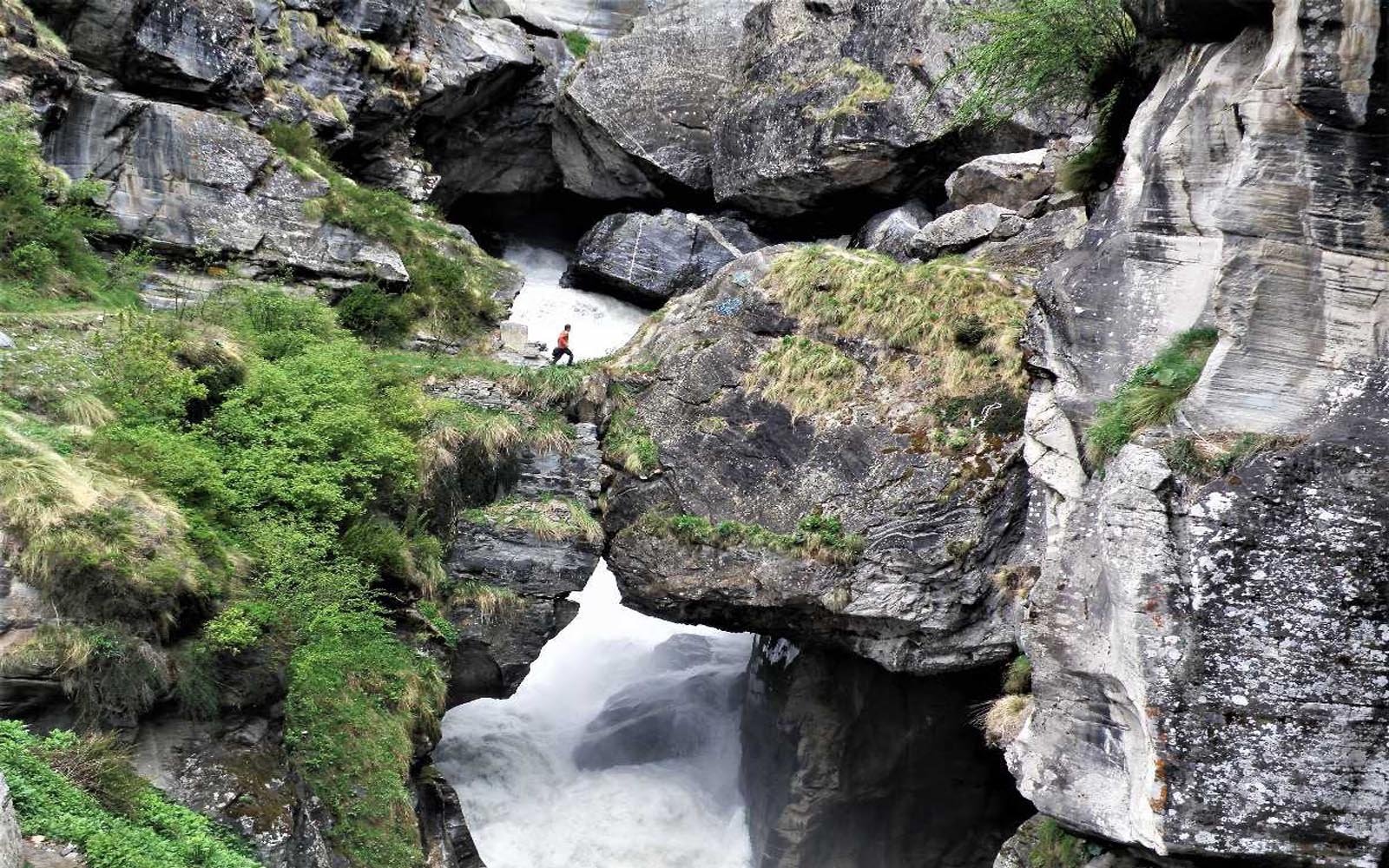 Bhimpul near Mana