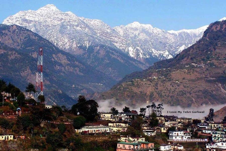 Mountain landscape around Gopeshwar